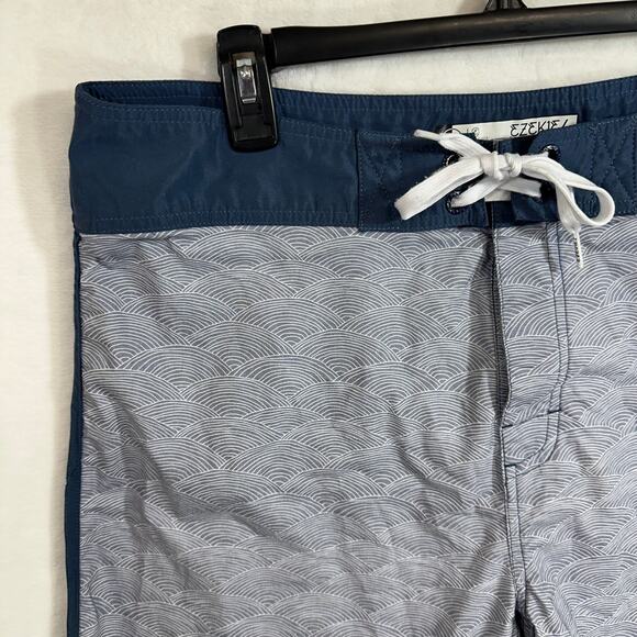 Ezekiel 36 Men's Swim Board Shorts Trunks Hook Loop Pocket Geometric Blue Beach - Picture 2 of 9